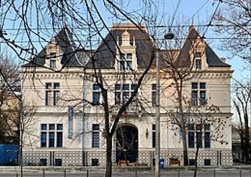 STICHTING NEDERLANDS INSTITUUT VOOR INTERNATIONALE BETREKKINGEN CLINGENDAEL